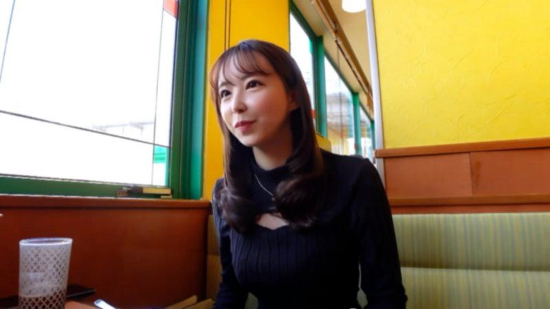 和出演过电影、电视剧、广告的那位女优的中出影像。‐建议尽早购买‐