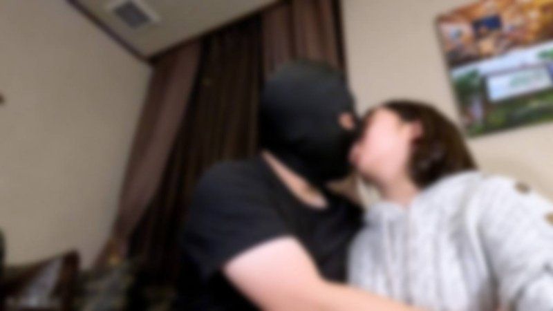 【素人初撮り】えり(18) 素朴な素人のノーメイク撮影の別画角動画となります。中年男の欲望をなされるがまま無心で淡々と受け入れる