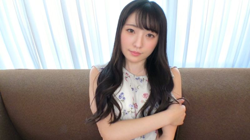 【清楚系？】AV女優に憧れてAV出演を決めた蕎麦屋店員のお姉さん。ツルツルでキレイで汚れを知らなそうな清楚系おま◯こに容赦なく極太肉棒が挿入されていく&hellip;&hellip; ネットでAV応募&rarr;AV体験撮影 1952